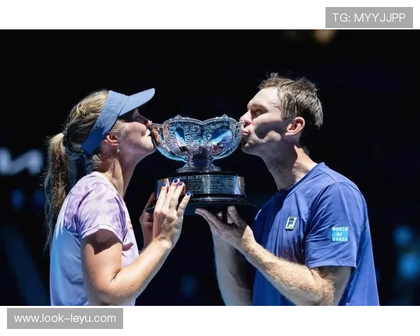 世界网球锦标赛迎来新星崛起 大满贯赛场竞逐激烈引人注目